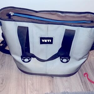 Yeti hopper 30 soft sided cooler.